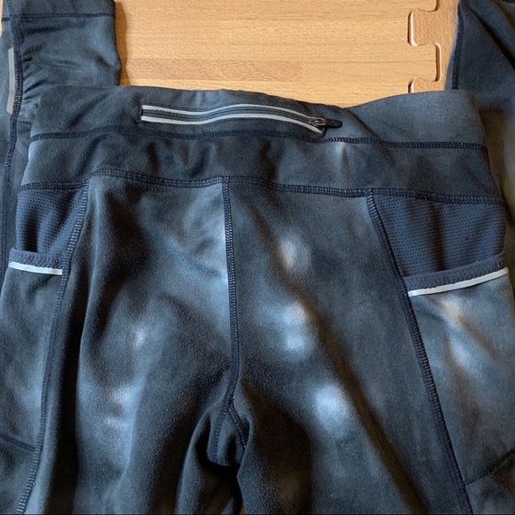 ATHLETA Depth Be Free Leggings Tie Dye Size XS - Picture 5 of 13